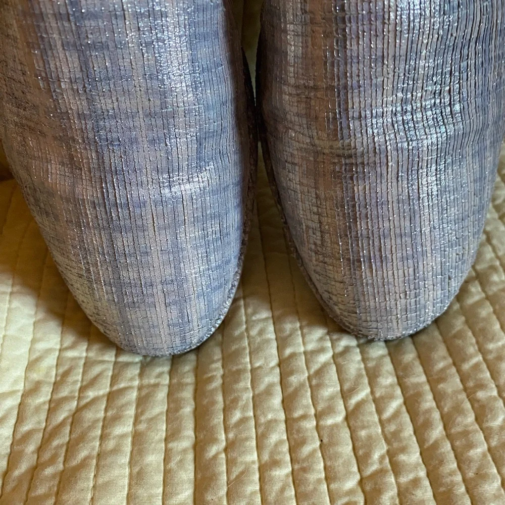 Trask Womens loafers size 11 worn once for fashion show